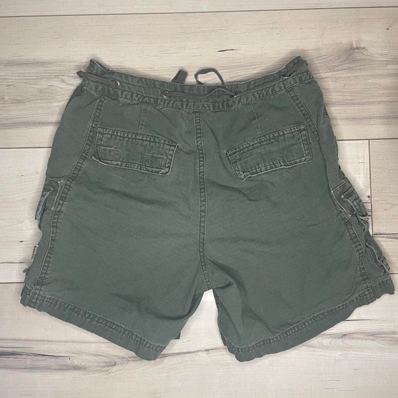 Y2K Gorpcore Women's Green Cargo Utility Shorts - Picture 3 of 3